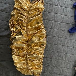 Gold metallic dress. Size small. Never worn
